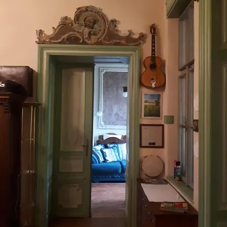 Villa Rozsilak *